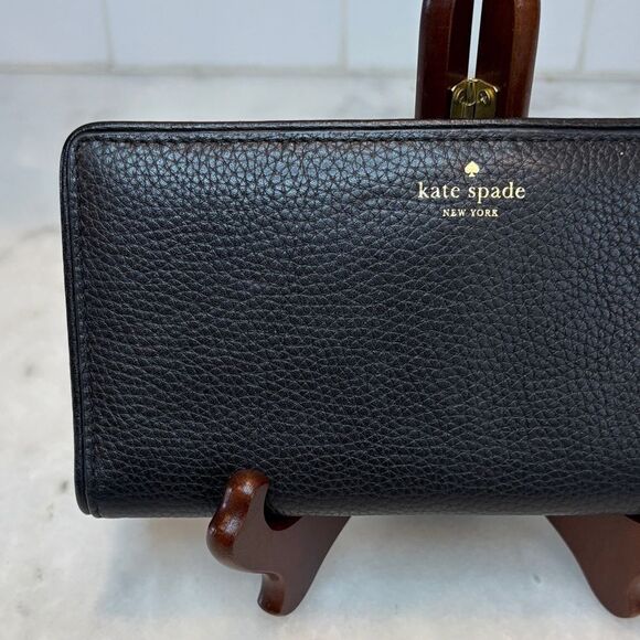 Kate Spade Pebbled Leather Full Sized Snap Closure Slim Wallet - Picture 2 of 16